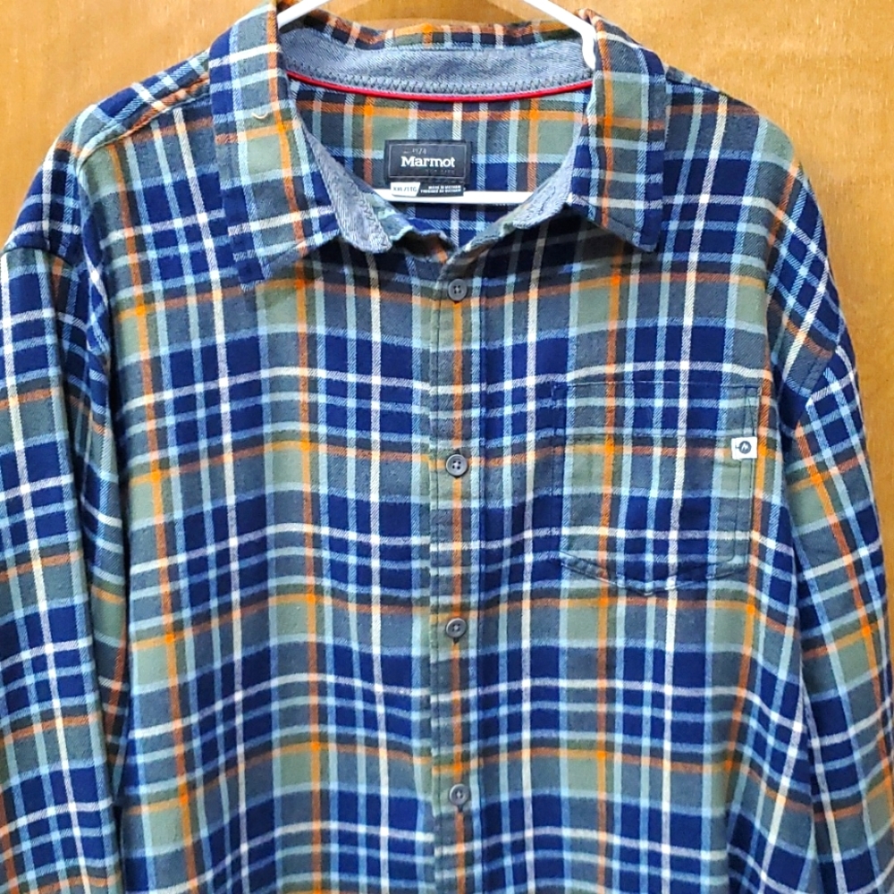 Marmot plaid flannel button down shirt